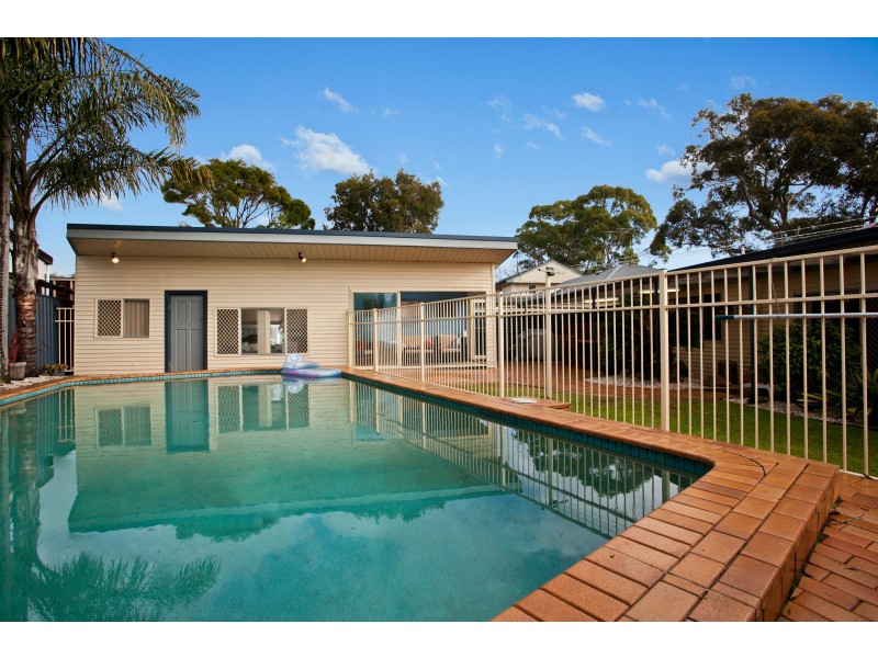 16 Banbal Road, Engadine NSW 2233