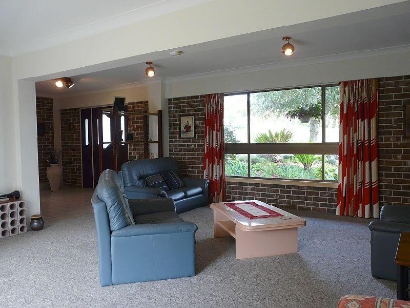 1 Sladden Road, Yarrawarrah NSW 2233