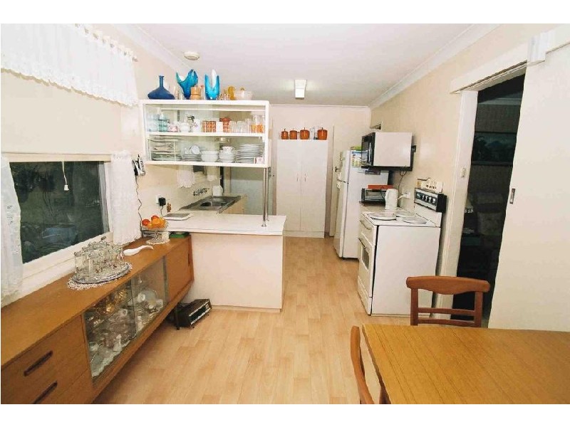 11 Beethoven Street, Engadine NSW 2233