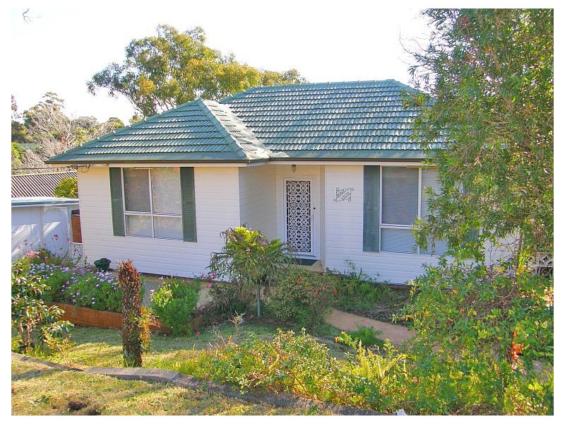 35 Anzac Avenue, Engadine NSW 2233