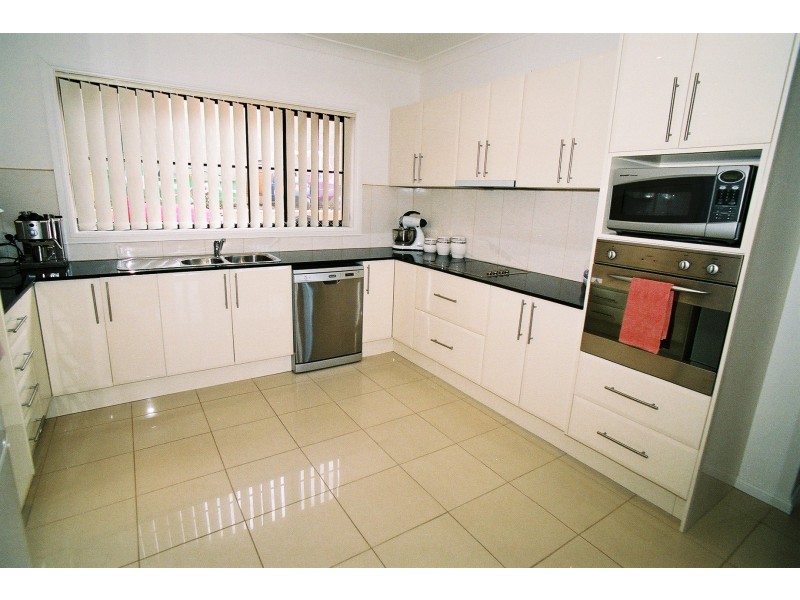 2/8 short street, Helensburgh NSW 2508