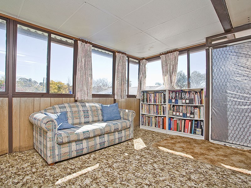 37 Wollybutt Road, Engadine NSW 2233