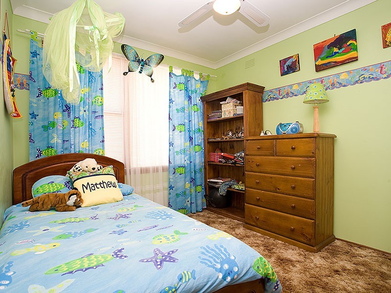 37 Wollybutt Road, Engadine NSW 2233