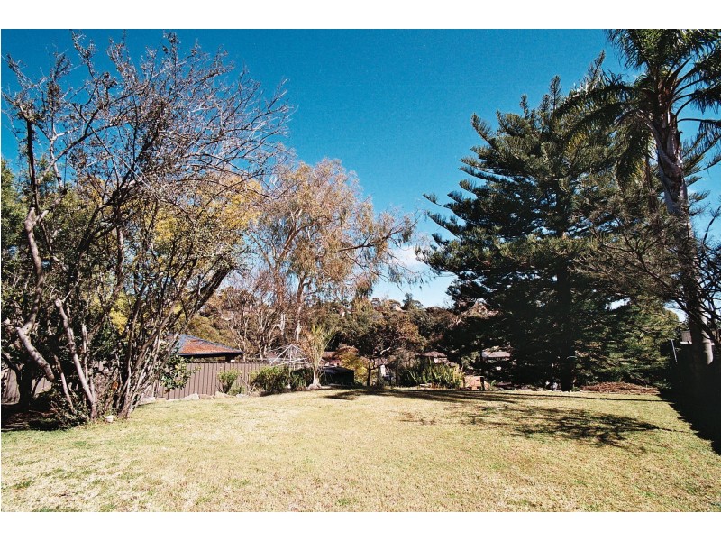 33 Caldarra Avenue, Engadine NSW 2233