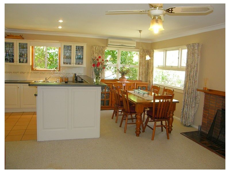 13 grevillea grove, Heathcote NSW 2233