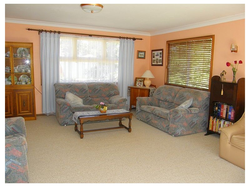 13 grevillea grove, Heathcote NSW 2233