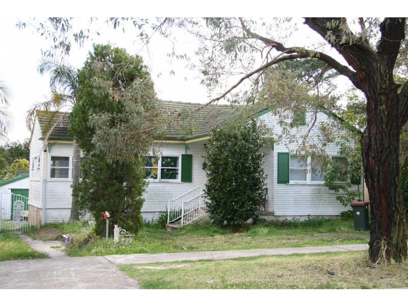 41 Engadine Avenue, Engadine NSW 2233