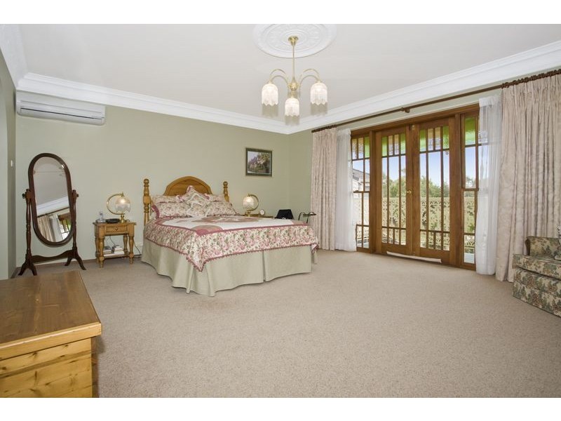 11 Egret Place, Woronora Heights NSW 2233