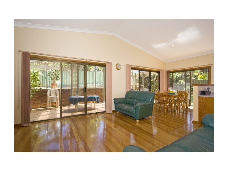 44 Warrangarree Drive, Woronora Heights NSW 2233