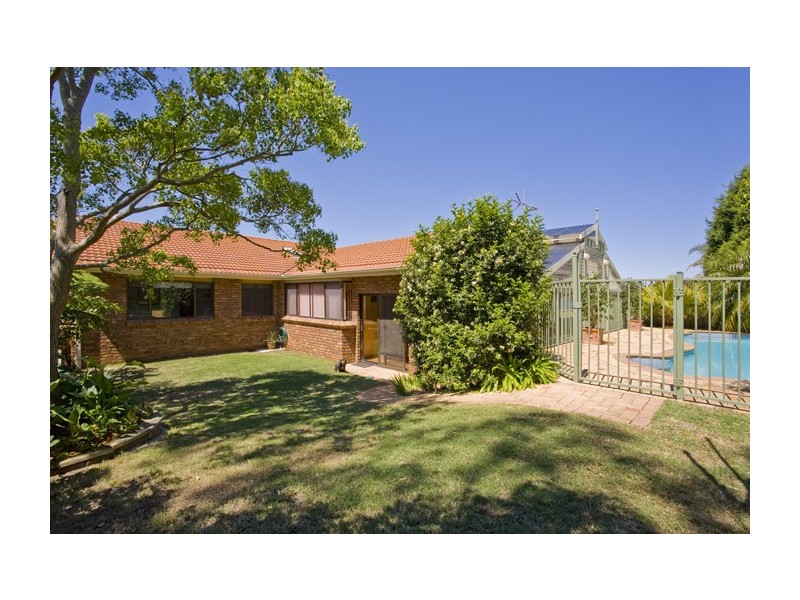 44 Warrangarree Drive, Woronora Heights NSW 2233