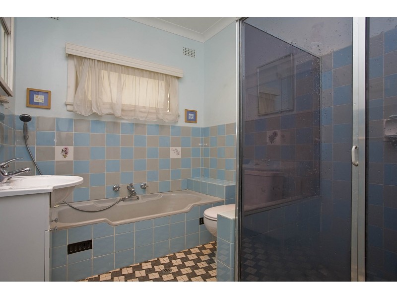 6 Tarcoola Place, Engadine NSW 2233