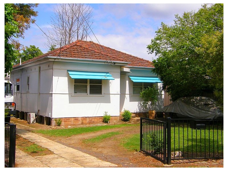 12 Engadine Avenue, Engadine NSW 2233