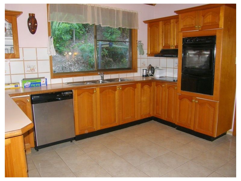 11 Glade Place, Engadine NSW 2233