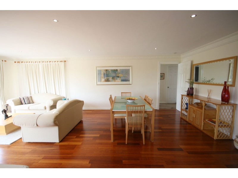 13 Quarrion Place, Woronora Heights NSW 2233