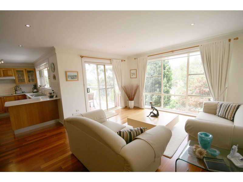 13 Quarrion Place, Woronora Heights NSW 2233