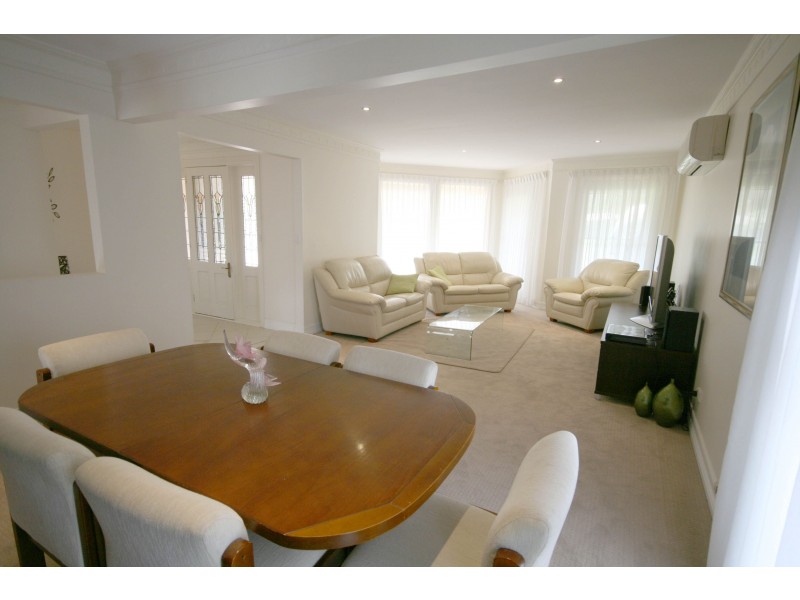 13 Quarrion Place, Woronora Heights NSW 2233