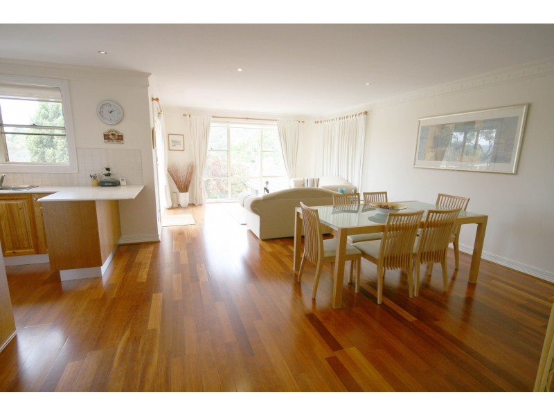 13 Quarrion Place, Woronora Heights NSW 2233