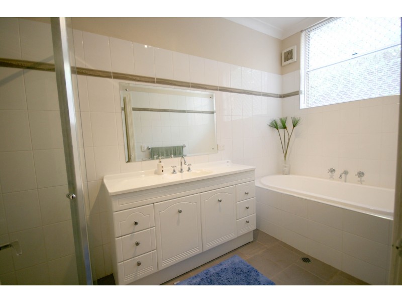 13 Quarrion Place, Woronora Heights NSW 2233