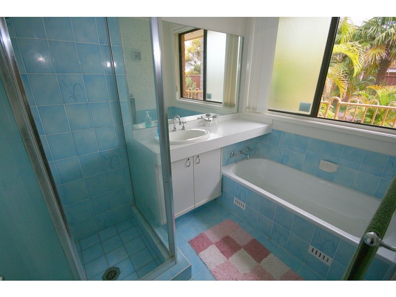 4 McAuley Close, Heathcote NSW 2233