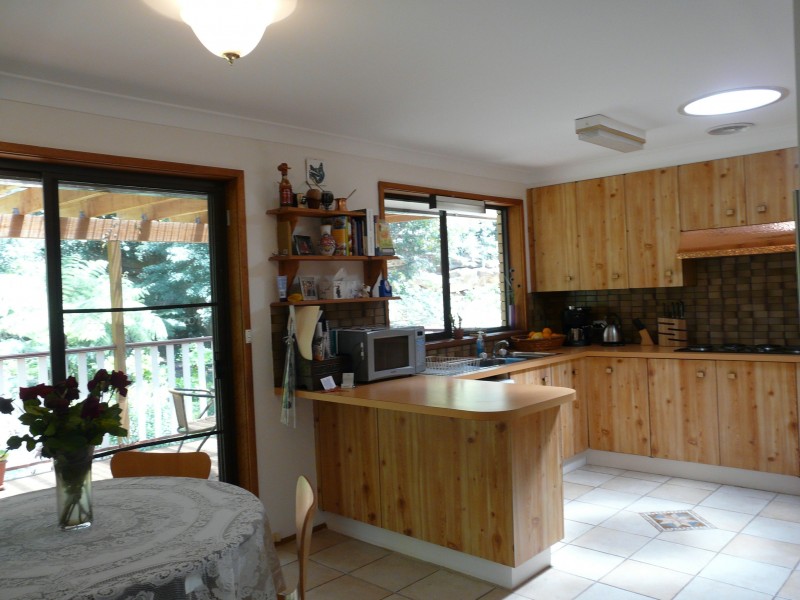 7 Urana Road, Yarrawarrah NSW 2233