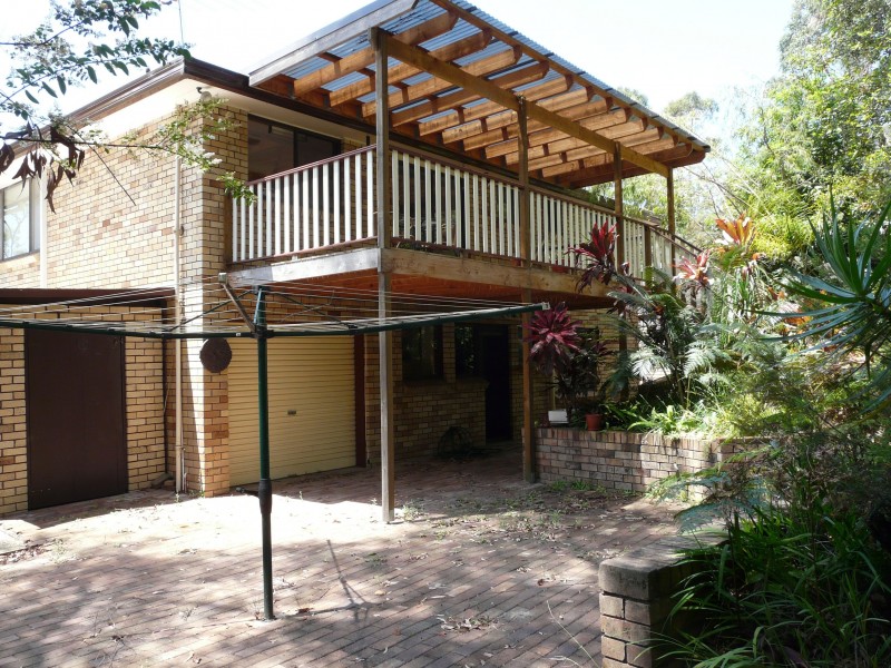 7 Urana Road, Yarrawarrah NSW 2233