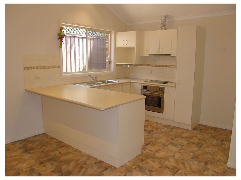 11 Blue Bell Road, Heathcote NSW 2233