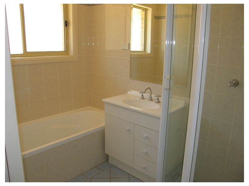 11 Blue Bell Road, Heathcote NSW 2233