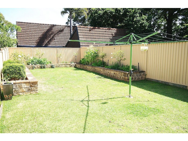 8B Ferntree Avenue, Engadine NSW 2233