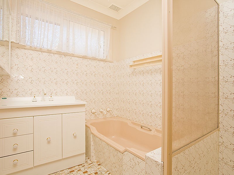 130 Thurlgona Road, Engadine NSW 2233