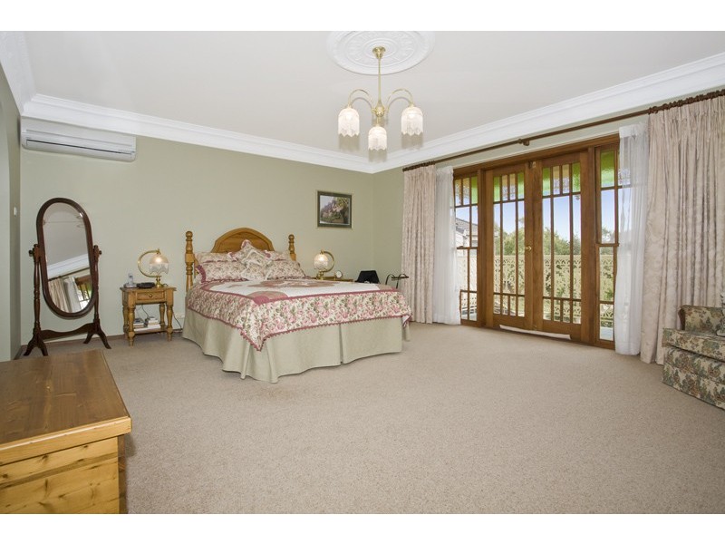 11 Egret Place, Woronora Heights NSW 2233