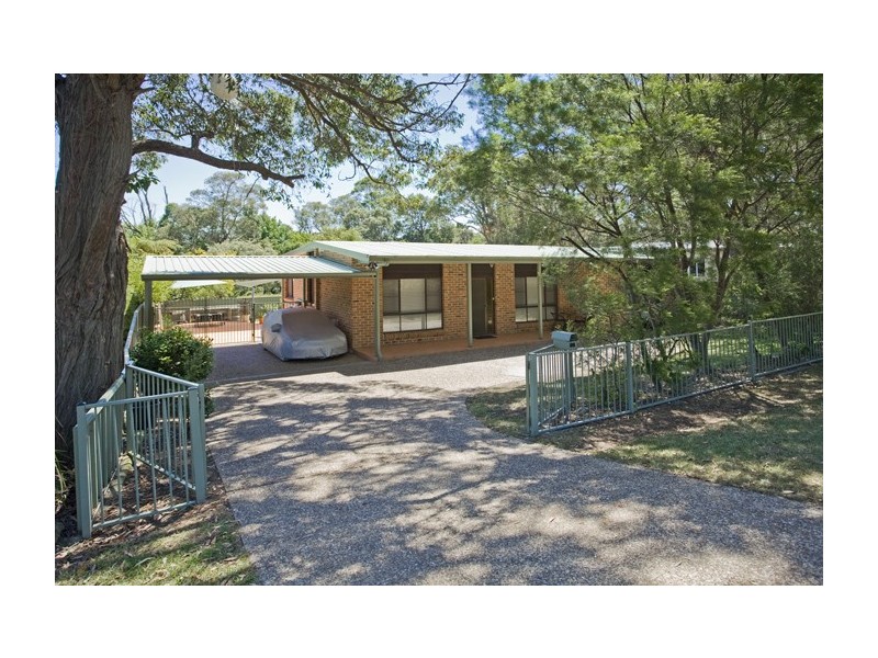 11 Strickland Street, Heathcote NSW 2233