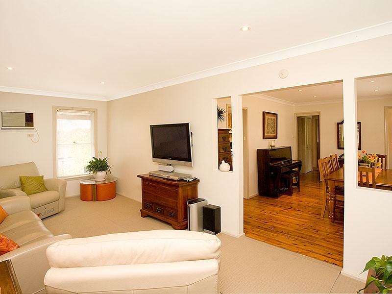 13 Tarcoola Place, Engadine NSW 2233