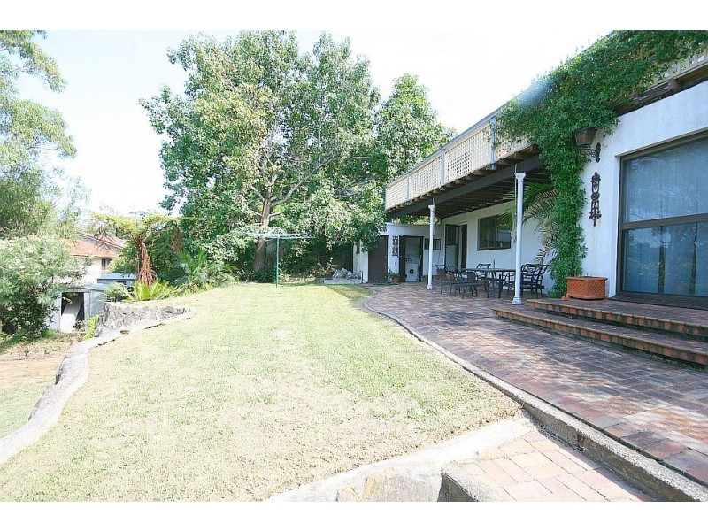 26 Old Bush Road, Yarrawarrah NSW 2233