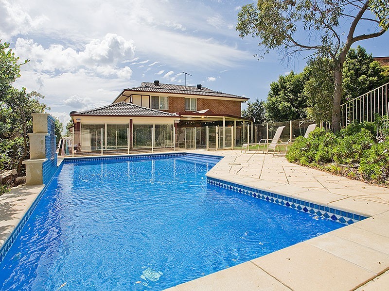 6 Mallard Street, Woronora Heights NSW 2233