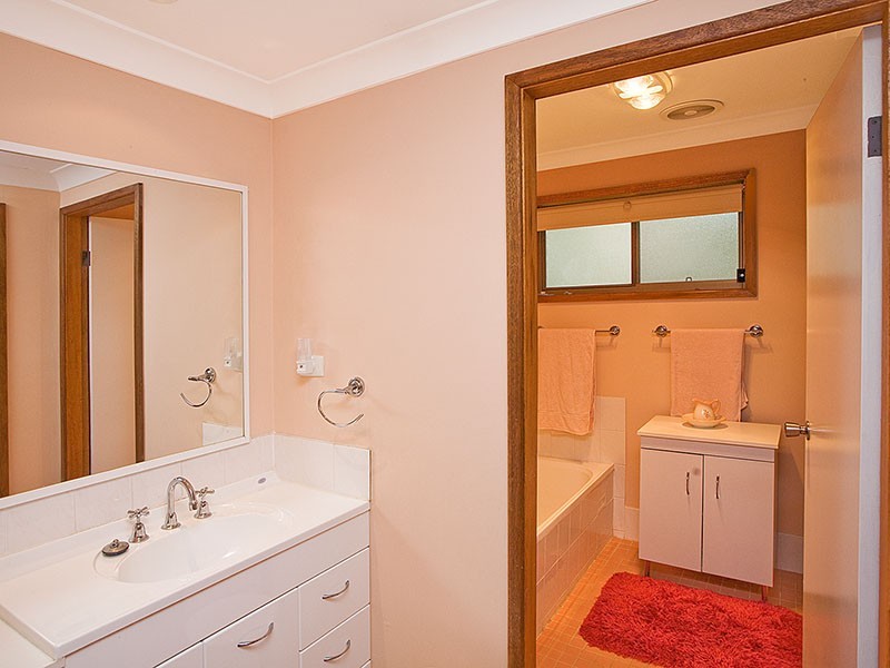 60 Spoonbill Avenue, Woronora Heights NSW 2233