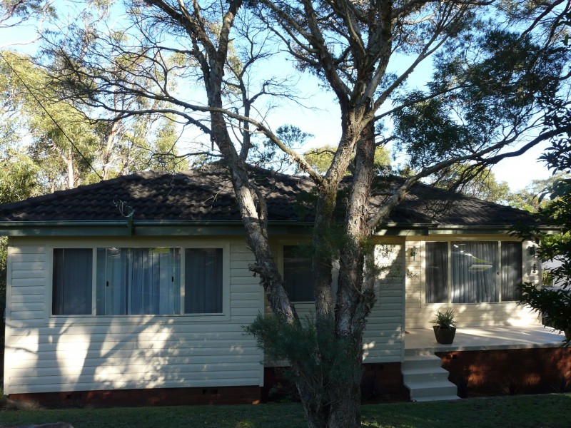 37 Lalor Crescent, Engadine NSW 2233