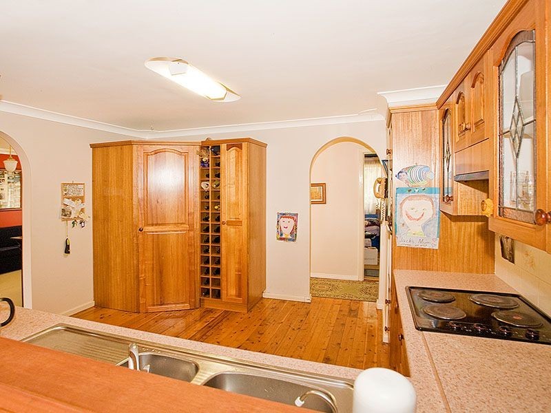 37 Lalor Crescent, Engadine NSW 2233