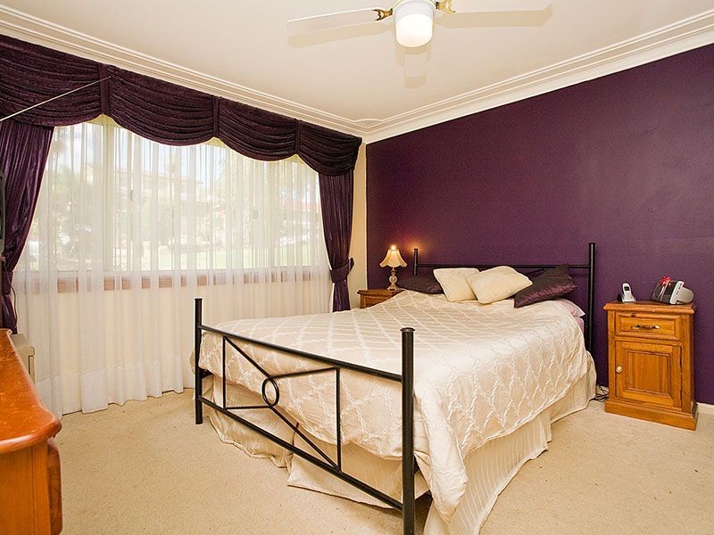 37 Lalor Crescent, Engadine NSW 2233