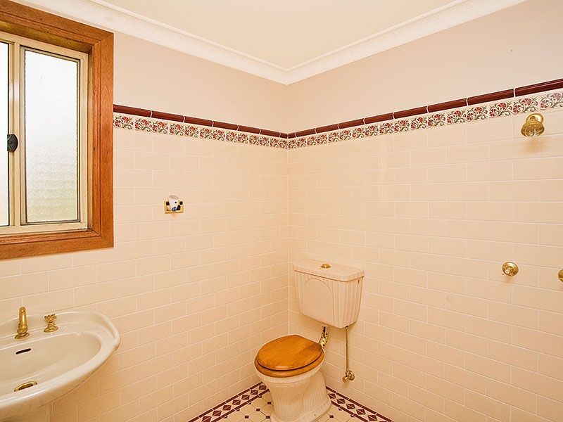 37 Lalor Crescent, Engadine NSW 2233