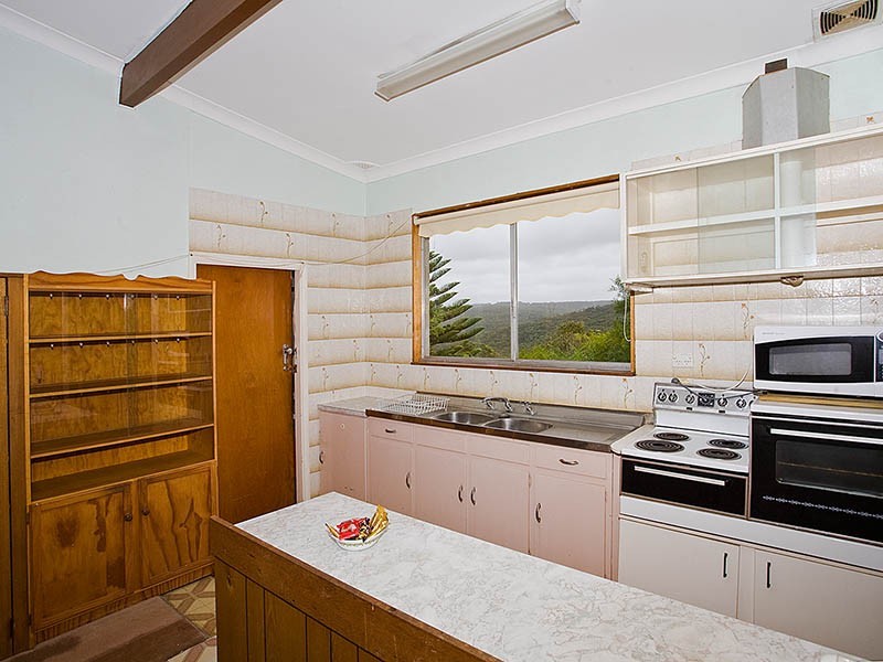 53 Yanagang Street, Waterfall NSW 2233