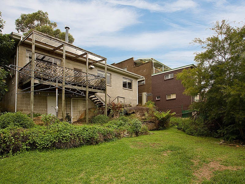 53 Yanagang Street, Waterfall NSW 2233
