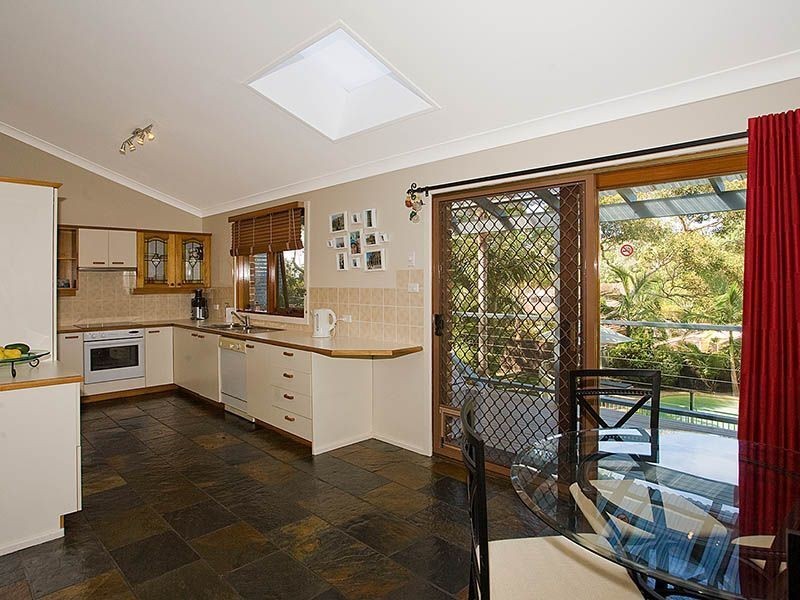 5 Quarrion Place, Woronora Heights NSW 2233