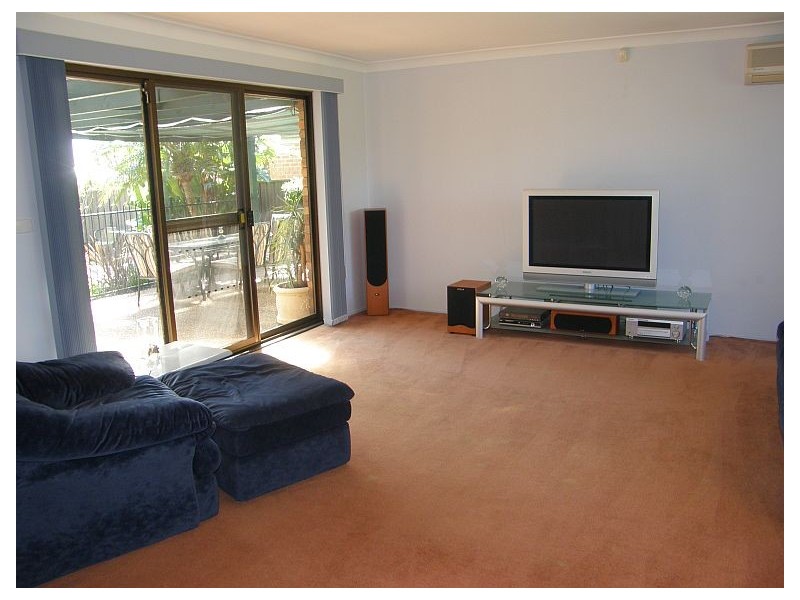 16 Albatross Circuit, Woronora Heights NSW 2233