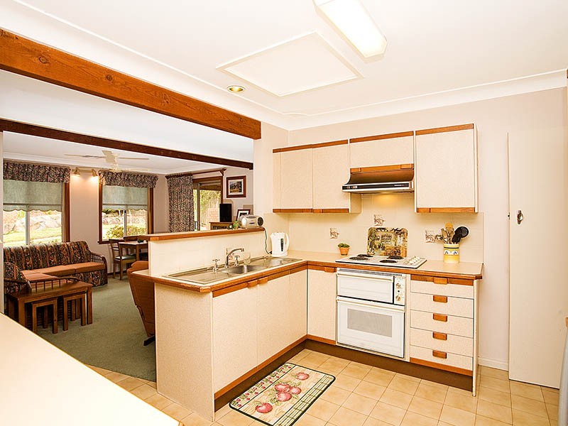 70 Boundary Road, Heathcote NSW 2233