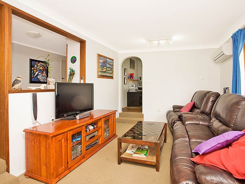 73 Fairview Avenue, Engadine NSW 2233