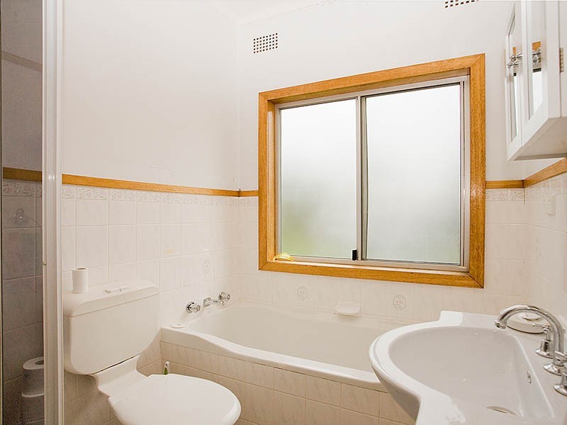 73 Fairview Avenue, Engadine NSW 2233