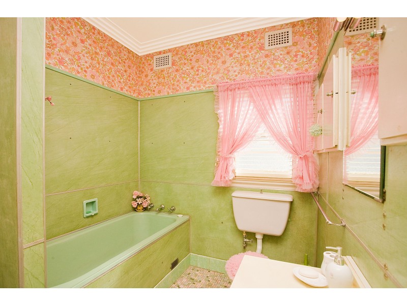 79 Loftus Avenue, Loftus NSW 2232