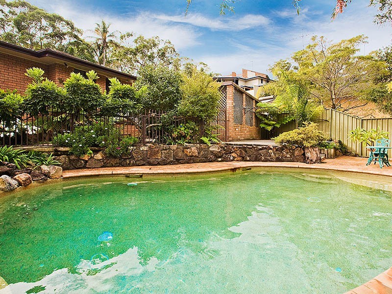 8 Turrella Road, Yarrawarrah NSW 2233