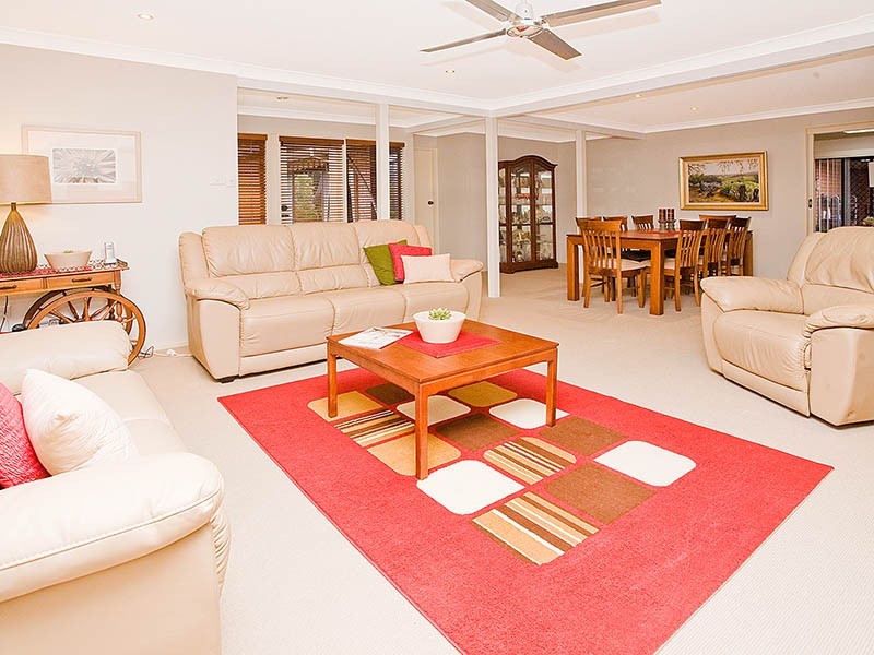 8 Turrella Road, Yarrawarrah NSW 2233