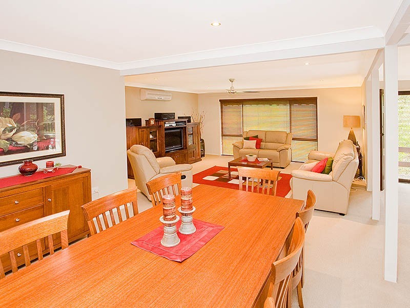 8 Turrella Road, Yarrawarrah NSW 2233